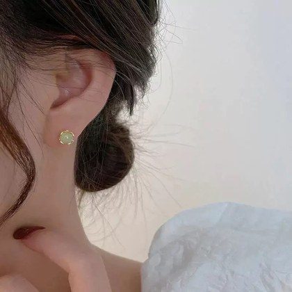 Minimal Dainty Gold Plated Heart Studs Ins Aesthetic Niche Women Accessory
