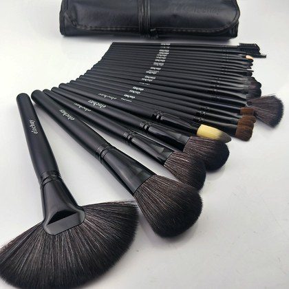 24-piece Makeup Brush Set Blush  Eyeshadow And Powder Brushes