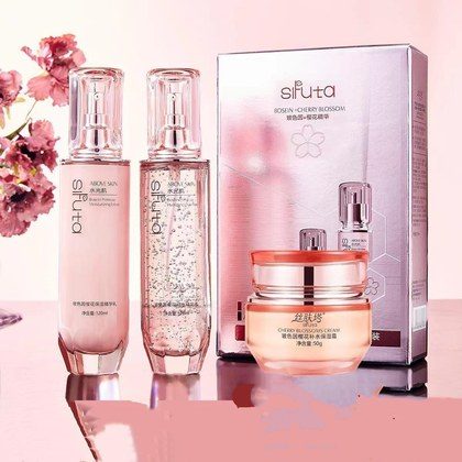 Hydrating And Moisturizing Cosmetics Set Toner And Lotion