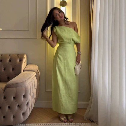 Solid-color Waist-cinching Casual Dress For Women