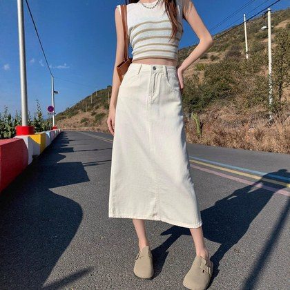 High-waisted Figure-flattering Mid-length A-line Straight Skirt