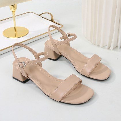 Plus-size Chunky-heel Strappy High-heeled Sandals